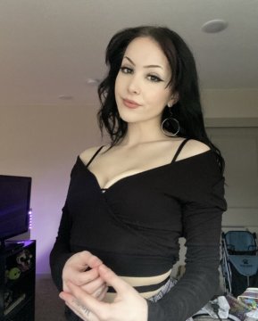 amandaLanda de Yvelines, France