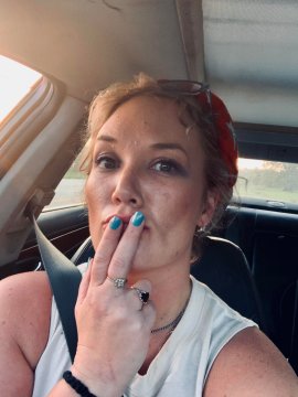 yummyMyriam de Alpes-Maritimes, France